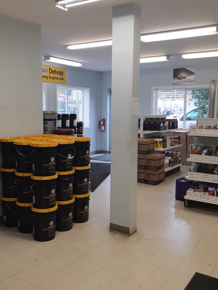 Parts Store Image