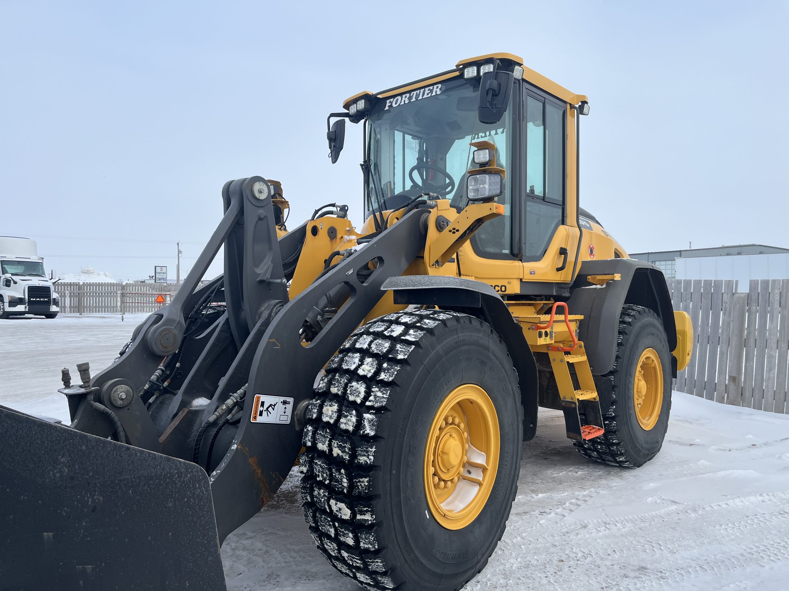 2023 VOLVO L70H - image 1 of 5