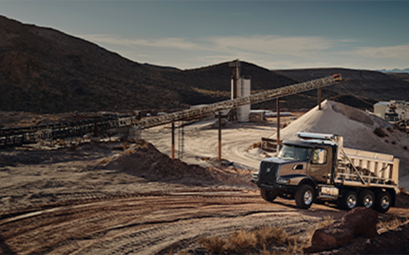 Volvo VHD 300 AF - image 1 of 4