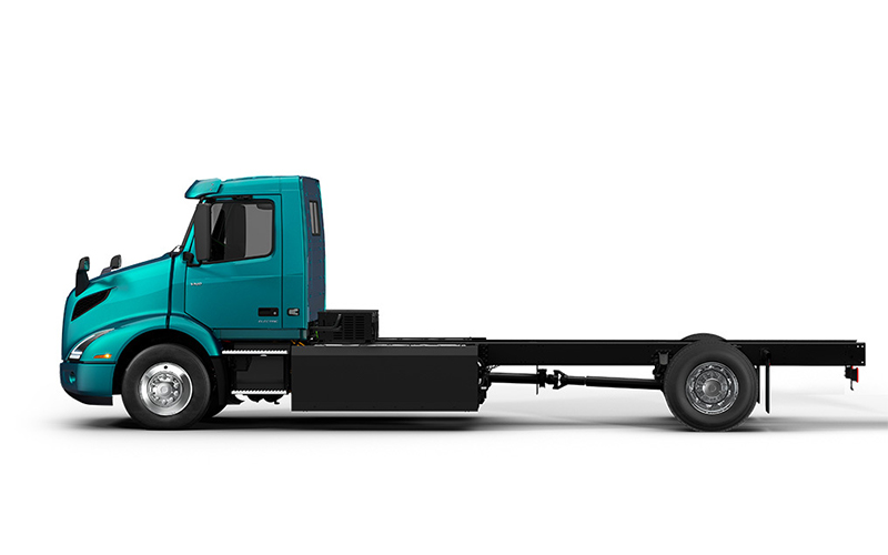 Volvo 4x2 Straight Truck Volvo 4x2 Straight Truck - image 1 of 4