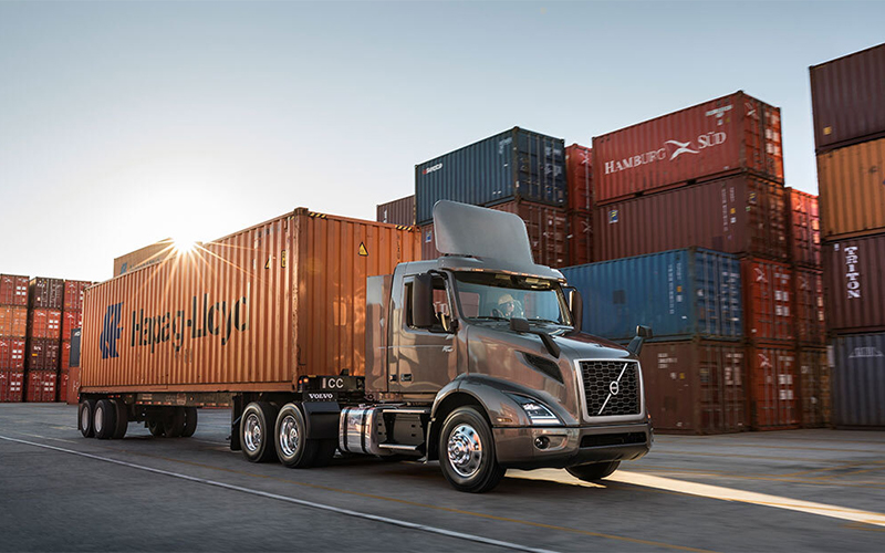 Volvo VNR 400 Volvo VNR 400 - image 2 of 4
